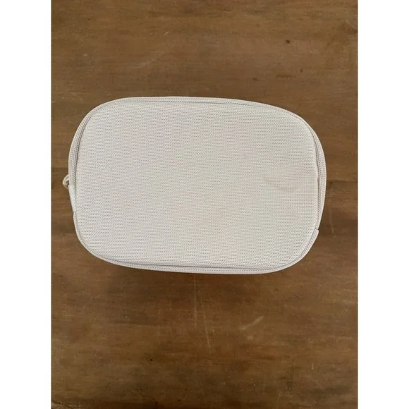 Beats x Kim Kardashian Beige Headphone Case + Charging Cable Fabric Zipper - Picture 2 of 5